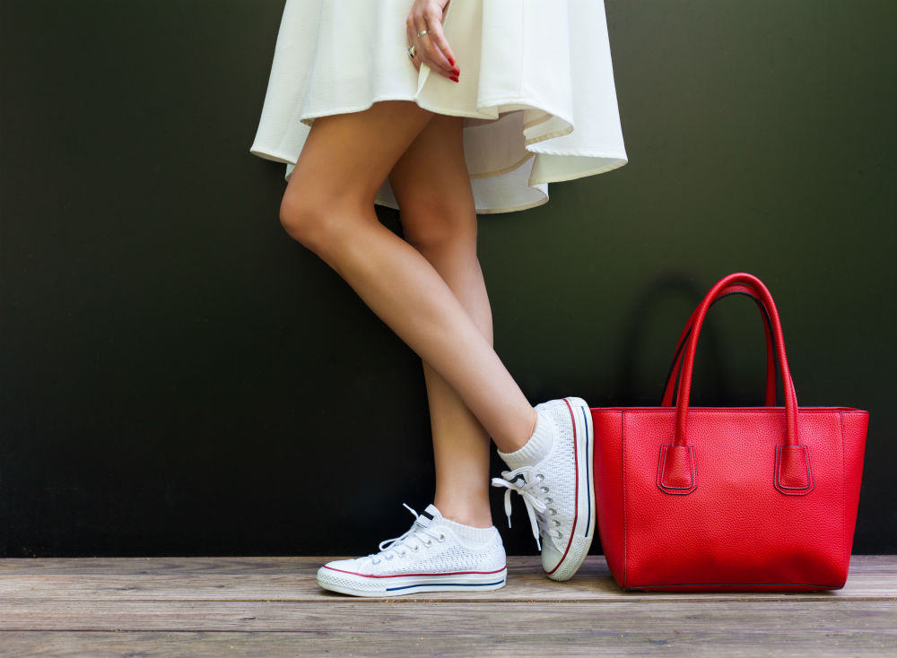 Can any of you ladies help me find this bag?